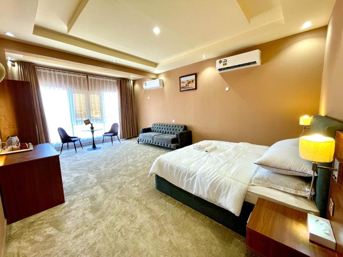 Dahreez Motel Bahlāʼ Екстериор снимка